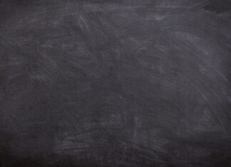 Czy tablica rejestracyjna może być za szybą? Czy tablica rejestracyjna może być za szybą?