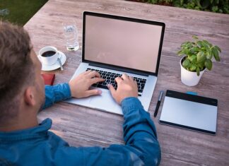 Jak się pisze portmonetka? Jak się pisze portmonetka?